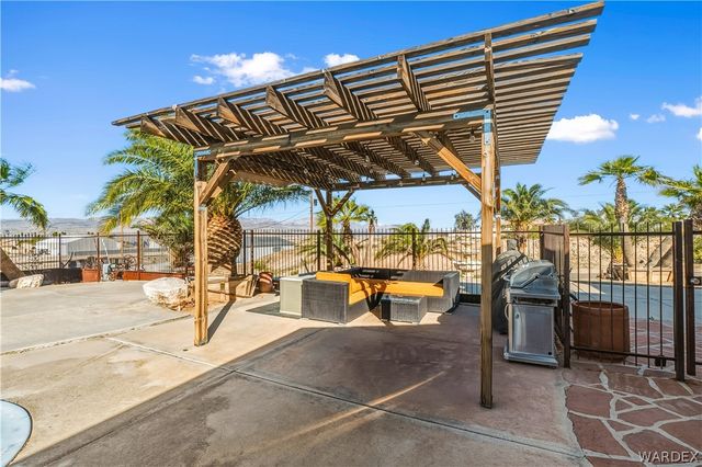 2036 E Havasupai, Bullhead City, AZ 86442