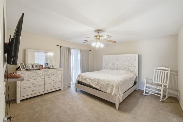 505 Westgate Place, Lemoore, CA 93245