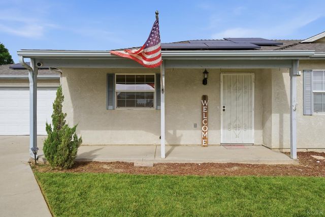 505 Westgate Place, Lemoore, CA 93245