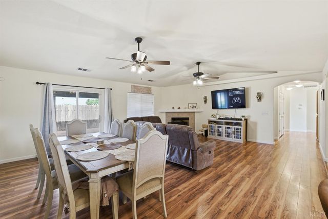 505 Westgate Place, Lemoore, CA 93245