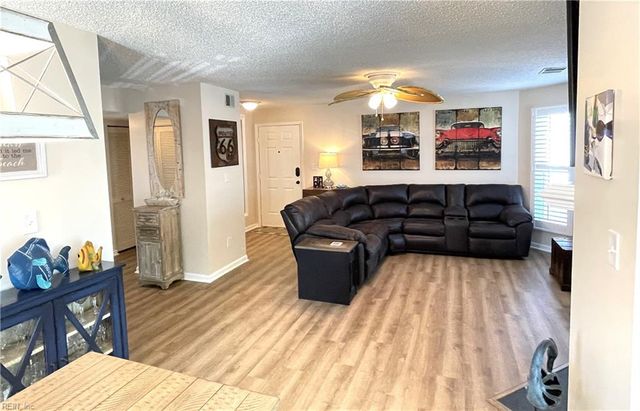 512 24th St Apt 203, Virginia Beach, VA 23451
