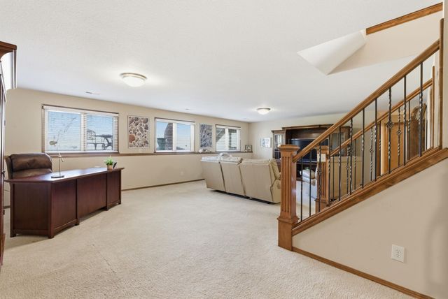 8701 W Northridge Ct, Wichita, KS 67205