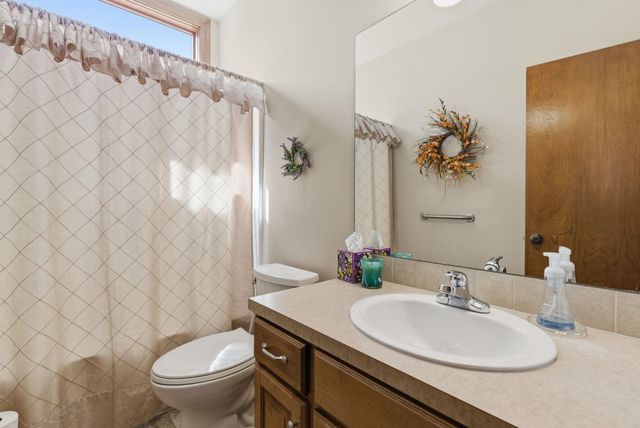 8701 W Northridge Ct, Wichita, KS 67205