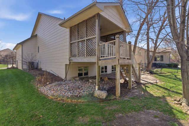 8701 W Northridge Ct, Wichita, KS 67205