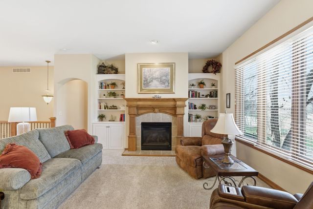 8701 W Northridge Ct, Wichita, KS 67205