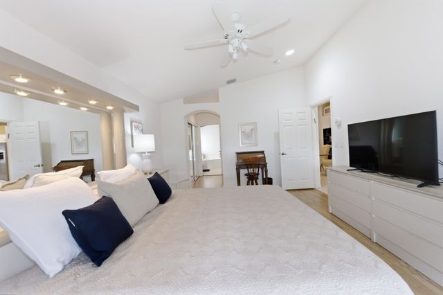 6585 Vía Vicenza, Delray Beach, FL 33446