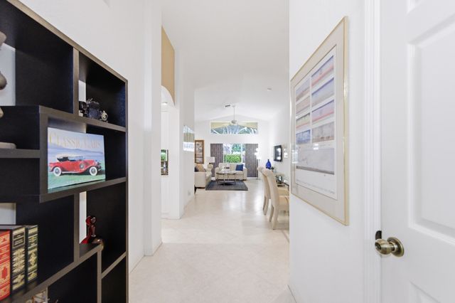 6585 Vía Vicenza, Delray Beach, FL 33446