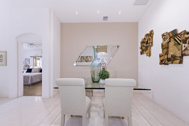 6585 Vía Vicenza, Delray Beach, FL 33446