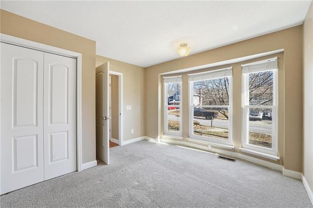 6114 Greenwood Street, Shawnee, KS 66216