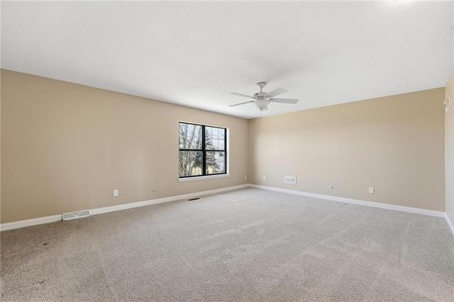 6114 Greenwood Street, Shawnee, KS 66216