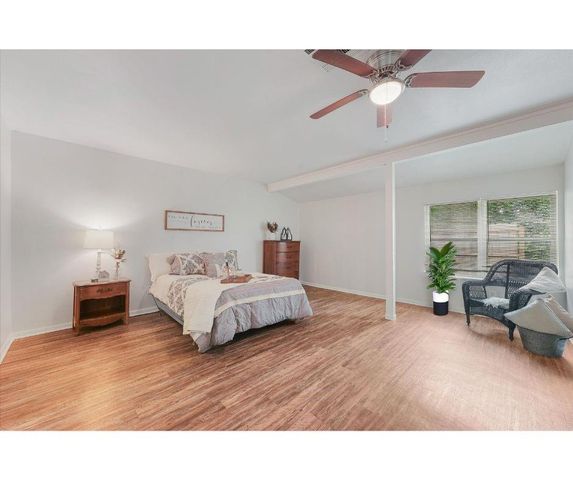 309 E Kay Street, Dayton, TX 77535