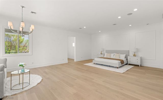 428 Saint Andrews Court, Las Vegas, NV 89144