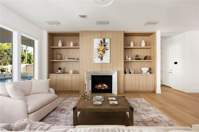 428 Saint Andrews Court, Las Vegas, NV 89144