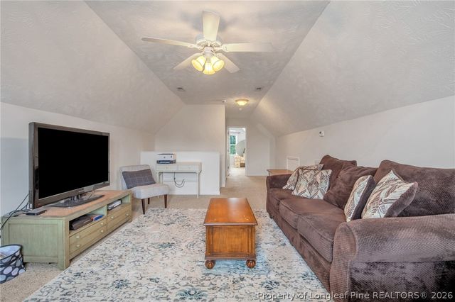 5708 Gentleman Drive, Hope Mills, NC 28348
