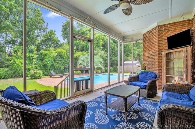 5708 Gentleman Drive, Hope Mills, NC 28348
