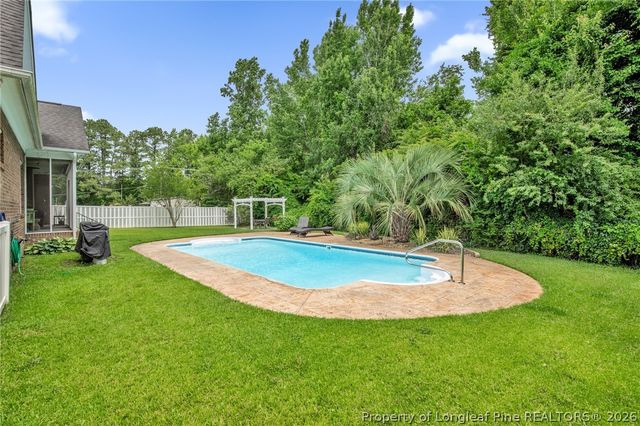 5708 Gentleman Drive, Hope Mills, NC 28348