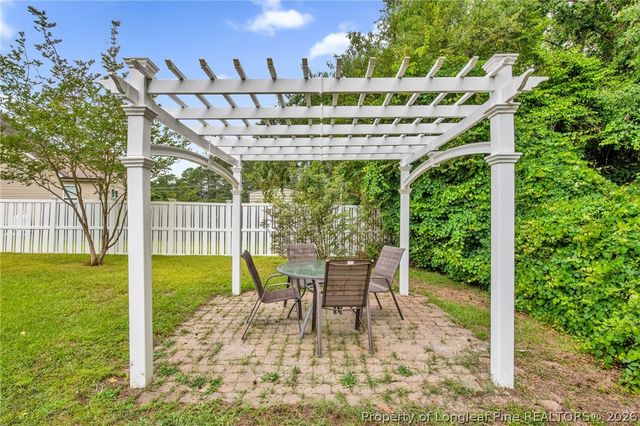 5708 Gentleman Drive, Hope Mills, NC 28348