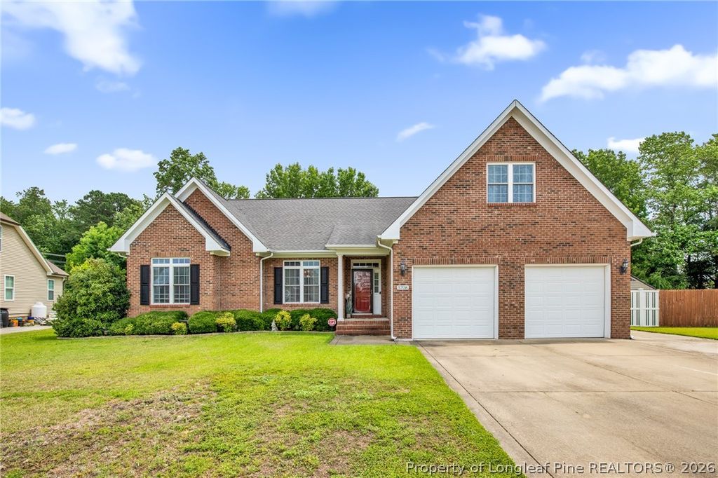 5708 Gentleman Drive, Hope Mills, NC 28348
