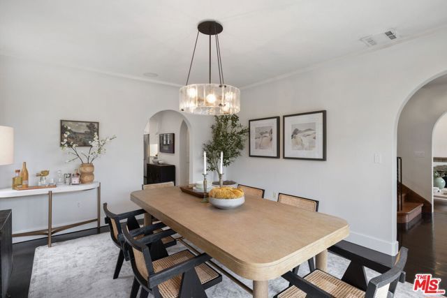 3777 Effingham Place, Los Angeles, CA 90027