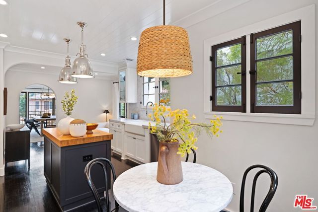 3777 Effingham Place, Los Angeles, CA 90027