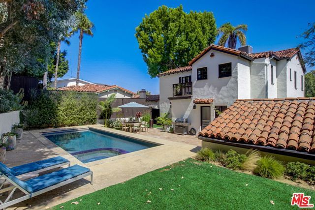 3777 Effingham Place, Los Angeles, CA 90027