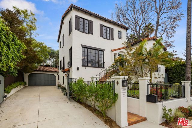3777 Effingham Place, Los Angeles, CA 90027
