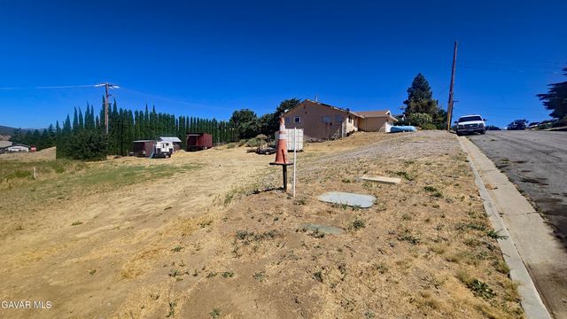Cabin Dr Vicinity Hardtree Dr, Lake Elizabeth, CA 93532