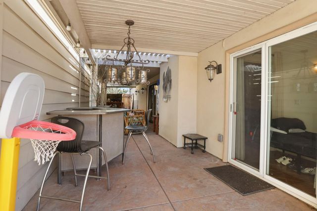 7157 Lighthouse Dr, Stockton, CA 95219