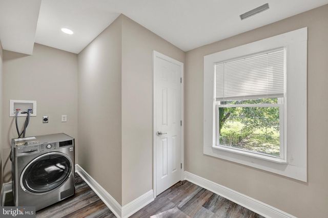 4115 NEWTON AVE, Baltimore, MD 21215