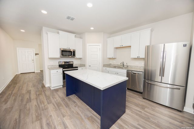 7608 TOLEDO BND, San Antonio, TX 78252