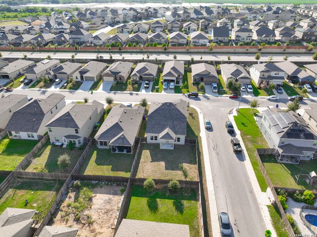 7608 TOLEDO BND, San Antonio, TX 78252