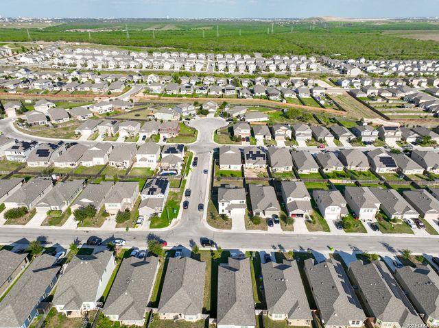 7608 TOLEDO BND, San Antonio, TX 78252