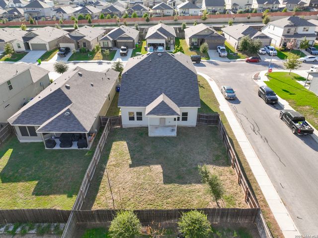7608 TOLEDO BND, San Antonio, TX 78252