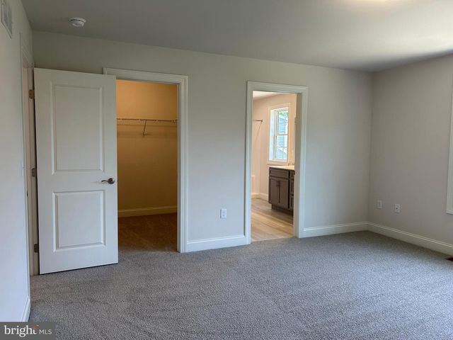 251 SAGE BLVD, Middletown, PA 17057