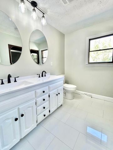 180 Calanna Estate Road, Manchester, KY 40962