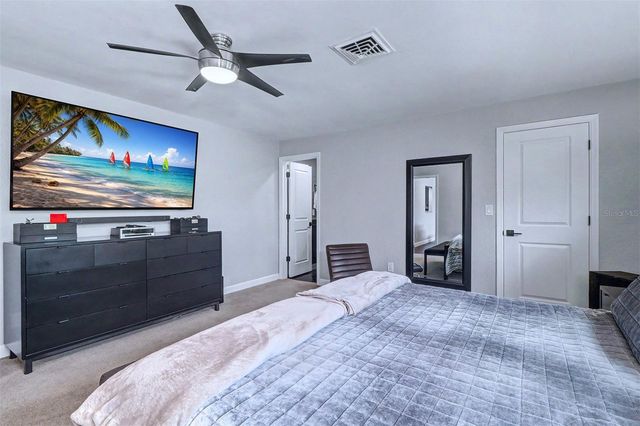 11624 GROVE STREET, Seminole, FL 33772