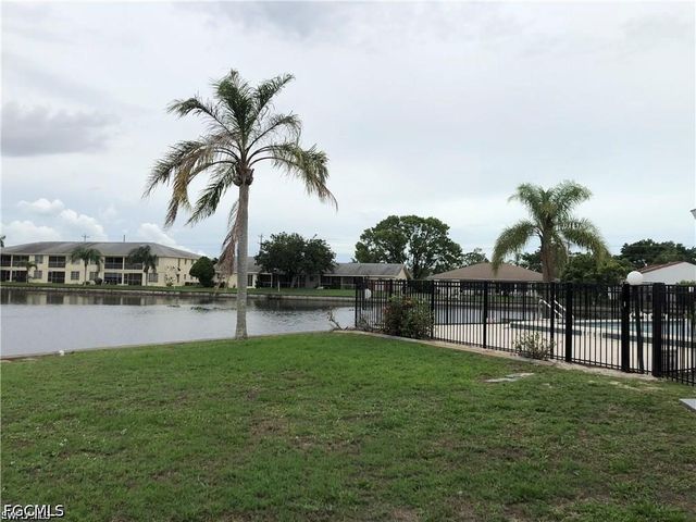 639 SE 13th AVE 120, Cape Coral, FL 33990