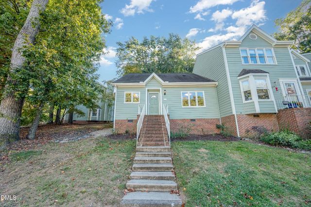 522 Oak Run Drive, Raleigh, NC 27606