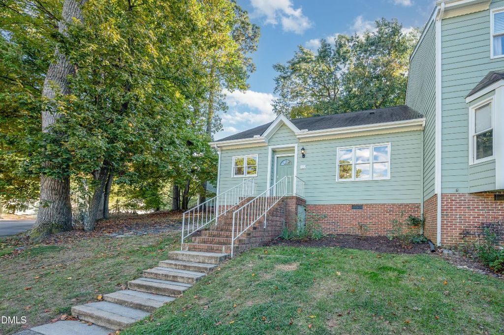 522 Oak Run Drive, Raleigh, NC 27606