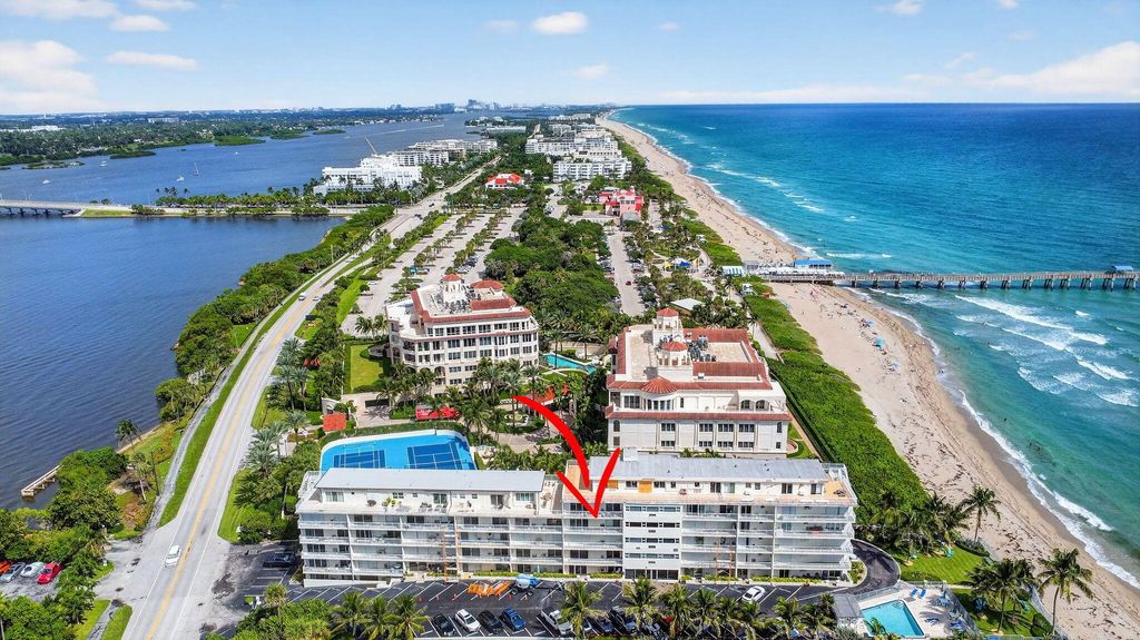 Image 26 of property listing at 3030 S Ocean Boulevard 437, Palm Beach, FL 33480