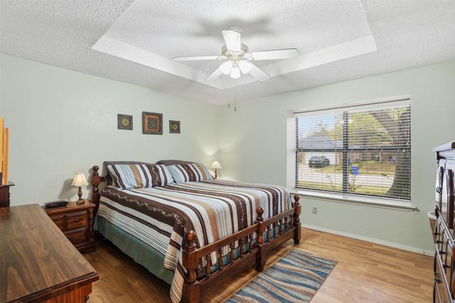 6437 High Lawn Terrace, Watauga, TX 76148