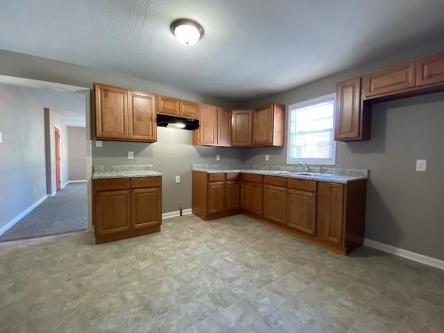 654 NONCONNAH RD, Memphis, TN 38109