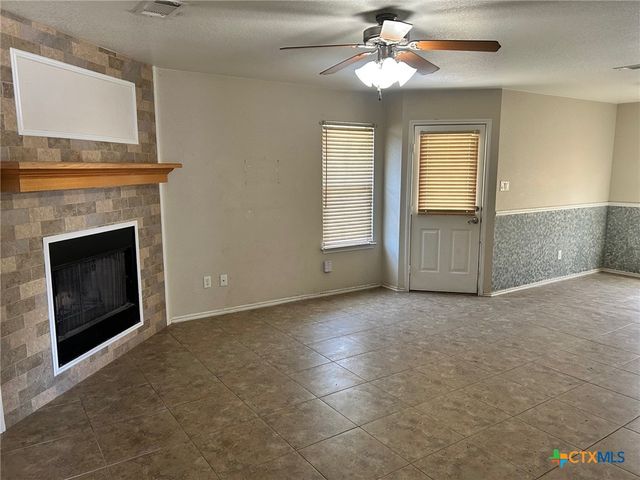 604 Redbud Drive, Copperas Cove, TX 76522