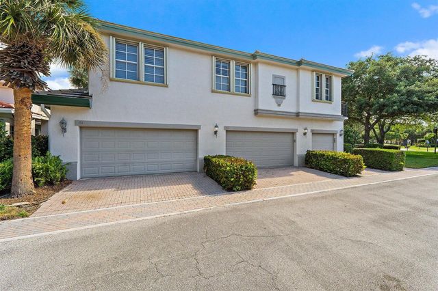 153 Evergrene Parkway, Palm Beach Gardens, FL 33410