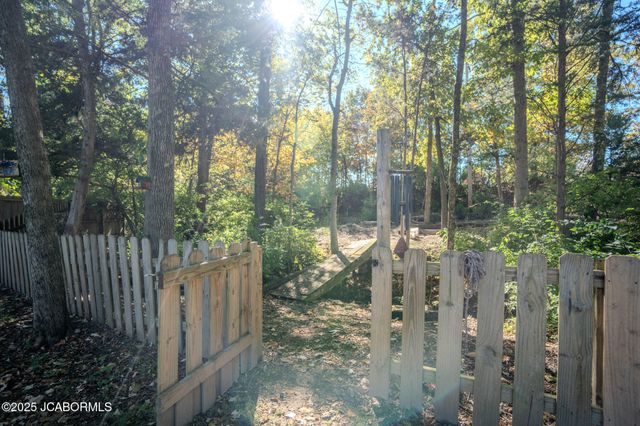 208 RENEE DRIVE, Ashland, MO 65010