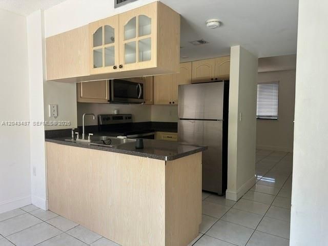 1819 SW 107th Avenue 1904, Miami, FL 33165