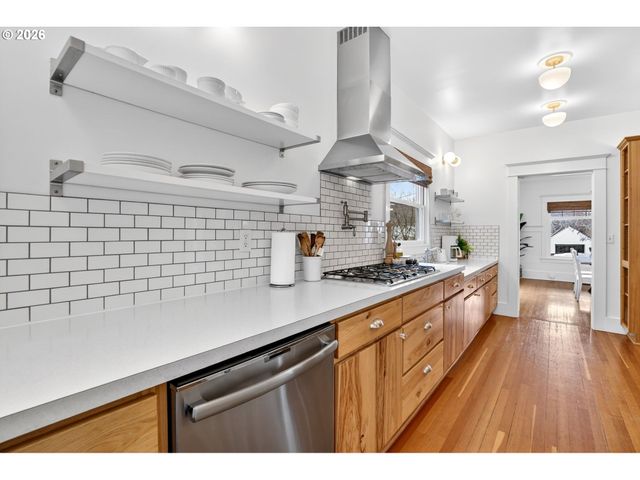 510 MONROE St, Oregon City, OR 97045