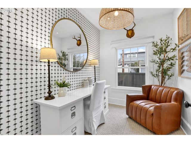 510 MONROE St, Oregon City, OR 97045