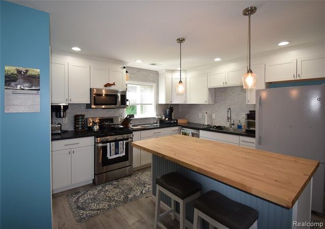 1401 Belle River Road, East China, MI 48054