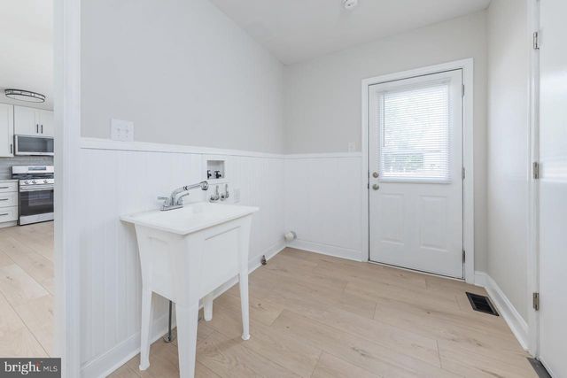 1124 LEXINGTON DR, Deptford, NJ 08096